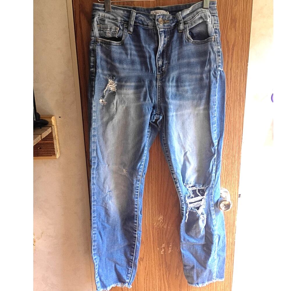 Distressed Ripped Jeans Juniors Size 7 High Rise Raw Hem Light Wash Grunge Y2K